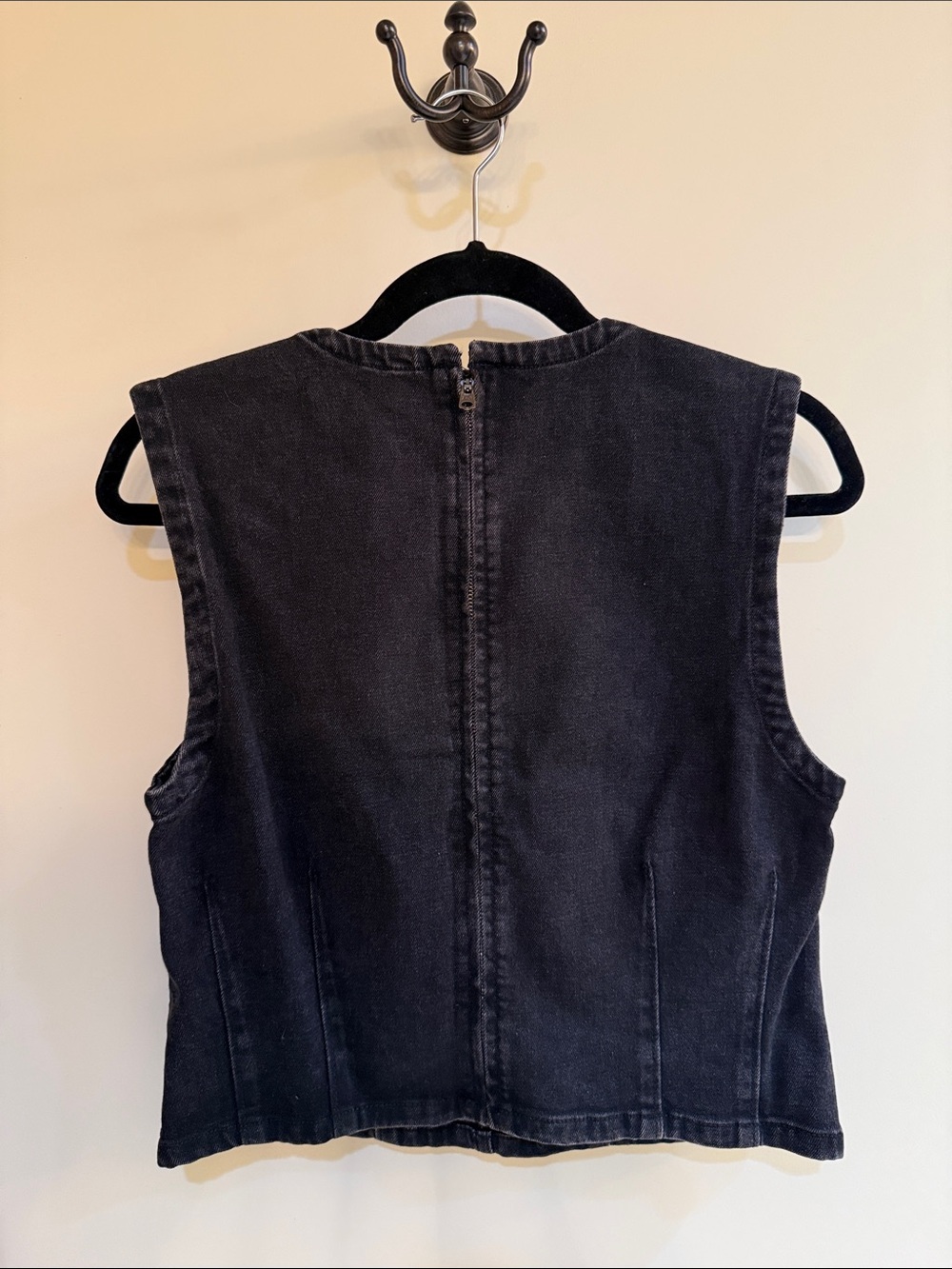 Abercrombie & Fitch Black Denim Sleeveless Tank Top - Picture 2 of 3